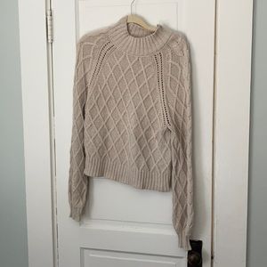Gorgeous cream/tan sweater!